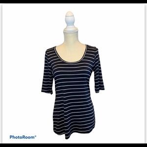 Green‎ Envelope top